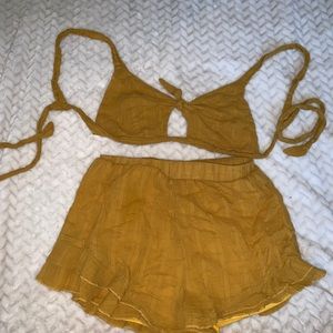 ❌SOLD❌ PEPPERMAYO- Mustard top and short set